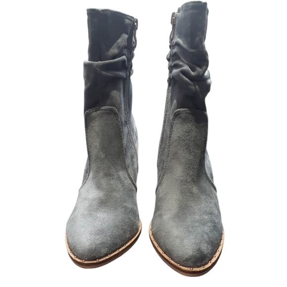 Charlie Paige Women's Size 6 Slouchy Vegan Suede Ankle Boot Chunky Heel Gray - Picture 2 of 7